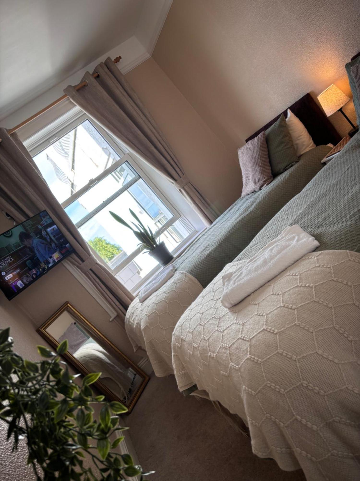 Bonjour Guest House Braye 外观 照片